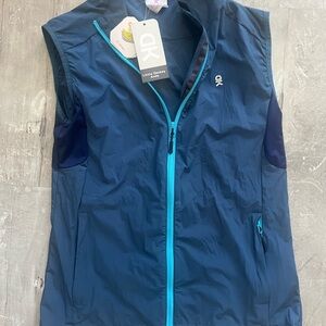Little Donkey Andy Quick Dry Vest Mens Size M  Blue Softshell NWT